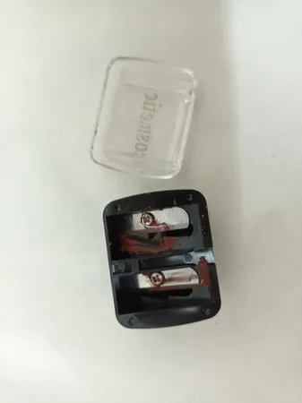 مداد تراش آرایشی مدل COSMETIC