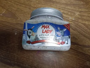 تجریه خرید اسکراب لایه بردار پوست مکس لیدی مدل شیر الاغ حجم 300 میلی لیتر