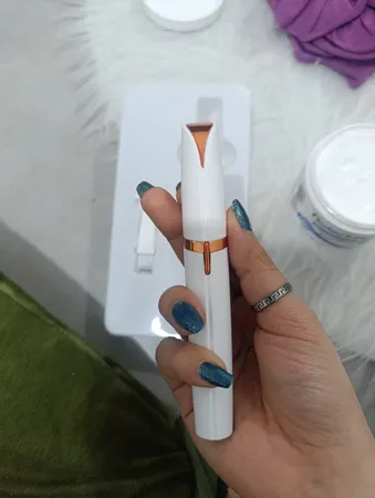 موزن بینی و ابرو مدل 18K-GOLD