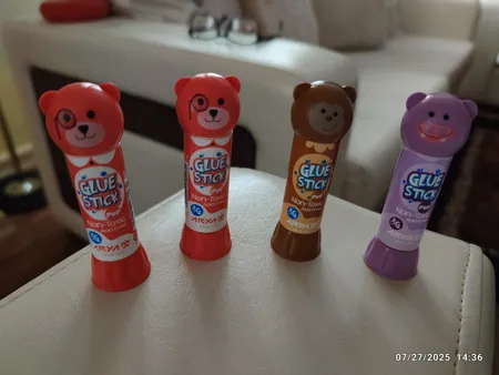 چسب ماتیکی آریا مدل عروسکی مجموعه 4 عددی