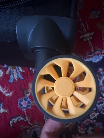 چمدان آی تی مدل LYKKE 28 سایز بزرگ