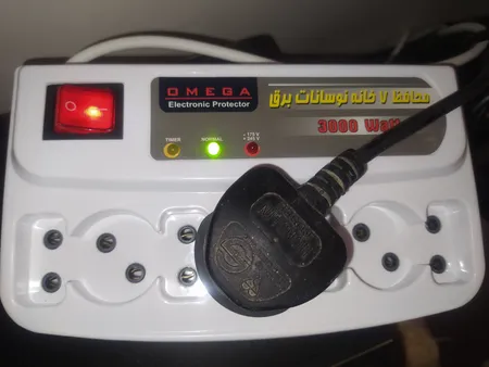 محافظ ولتاژ امگا مدل MFD03