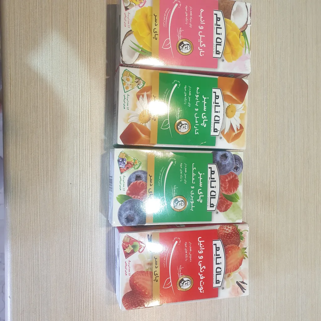 دمنوش دسر طعم دار با تکه های میوه توت فرنگی و وانیل فان تایم بسته 12 عددی