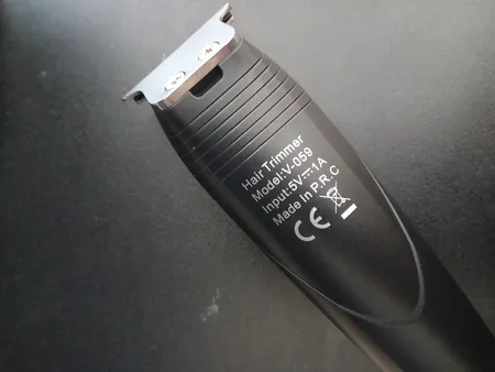 ماشین اصلاح موی صورت وی جی ار مدل 059