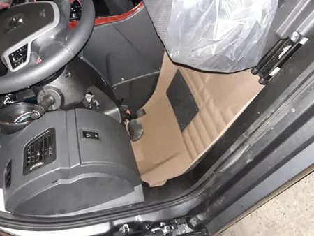 کفپوش پنج بعدی خودرو زرین فرش مدل A.M کد X1 مناسب برای دنا پلاس همراه کفپوش صندوق خودرو