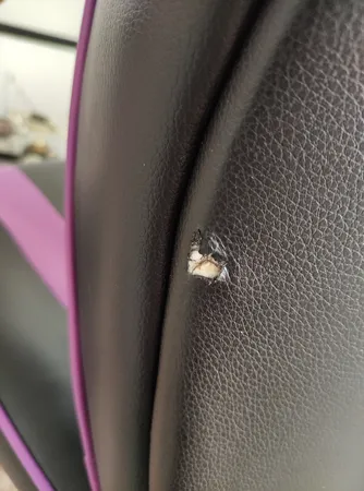 صندلی گیمینگ ریزر مدل G2020