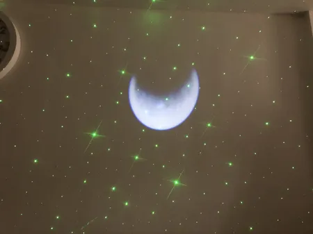 چراغ خواب مدل آدم فضایی طرح کهکشانی 55