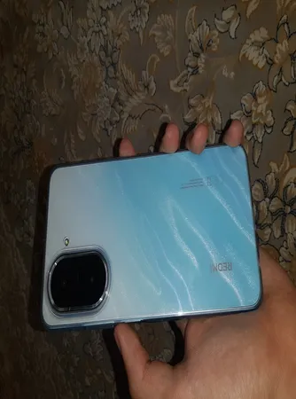 گوشی موبایل شیائومی مدل Redmi A5 دو سیم کارت ظرفیت 128 گیگابایت و رم 4 گیگابایت - نسخه به همراه شارژر