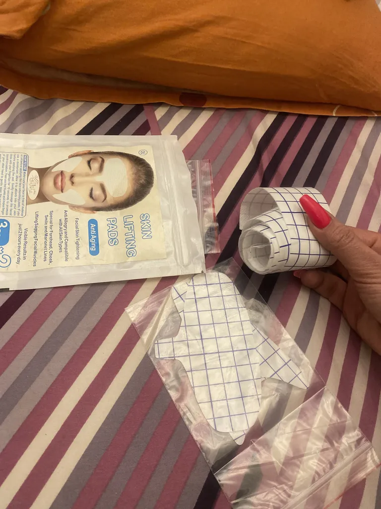 چسب لیفت صورت پوشانه نیلای مدل 02 بسته 3 عددی