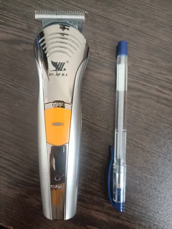 ماشین اصلاح موی بدن و صورت بیاویا مدل 570