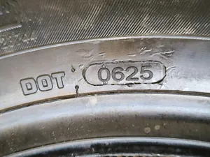 تجریه خرید لاستیک خودرو یزد تایر مدل URANUS سایز 15 / 65 / 195 میلی‌متر تولید سال 2022 - 2 حلقه