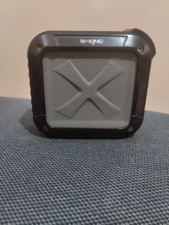 اسپیکر بلوتوثی دبلیو کینگ مدل S7