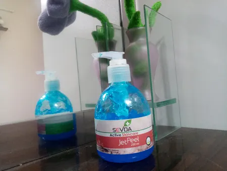 ماسک صورت نمک دریایی سودا مدل JET PEEL حجم 250 میلی لیتر