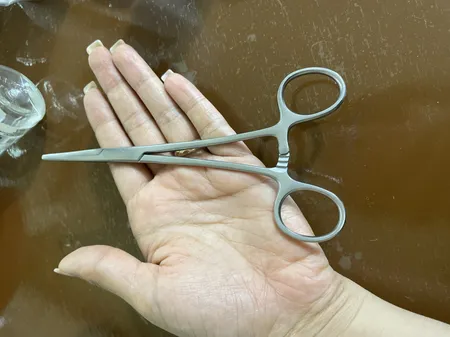 پنس جراحی مدل SNAH16L