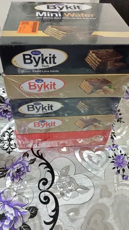 ویفر شکلاتی مینی بایکیت تلخ شونیز - 500 گرم