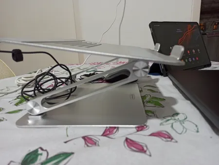 پایه نگهدارنده لپ تاپ نیلکین مدل ProDesk Adjustable