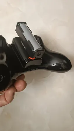 جا باتری لیتیوم مدل 18650 بسته 4 عددی