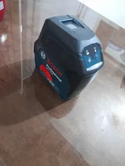 تراز لیزری بوش مدل GCL 2-15