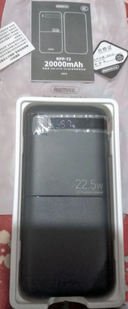 پاوربانک 22.5 وات ریمکس مدل RPP-72 ظرفیت 20000 میلی آمپر ساعت