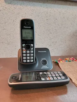 تلفن پاناسونیک مدل KX-TG3712BX