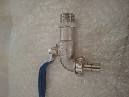 شیر حیاطی آذر مدل sh112