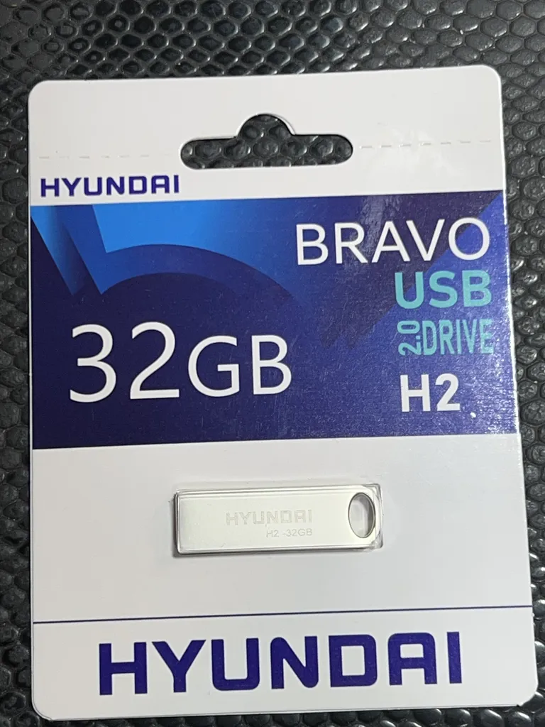 فلش مموری هیوندای مدل H2 USB2.0 ظرفیت 32 گیگابایت