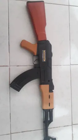 تفنگ اسباب بازی گلدن گان مدل AK-47