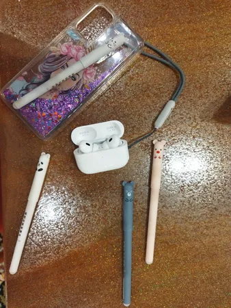 خودکار مدل عروسکی پاک کن دار مجموعه 4 عددی