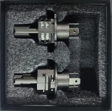 لامپ هدلایت خودرو مدل S550 پایه H4 بسه دو عددی