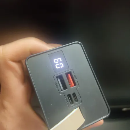 پاوربانک مدل 4OOOOMAH ظرفیت 40000 میلی آمپر ساعت