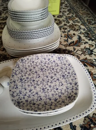 سرویس غذاخوری 27 پارچه چینی زرین ایران مدل کواترو ورنیکا درجه یک