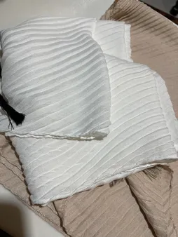 شال زنانه مدل پلیسه طرح دار