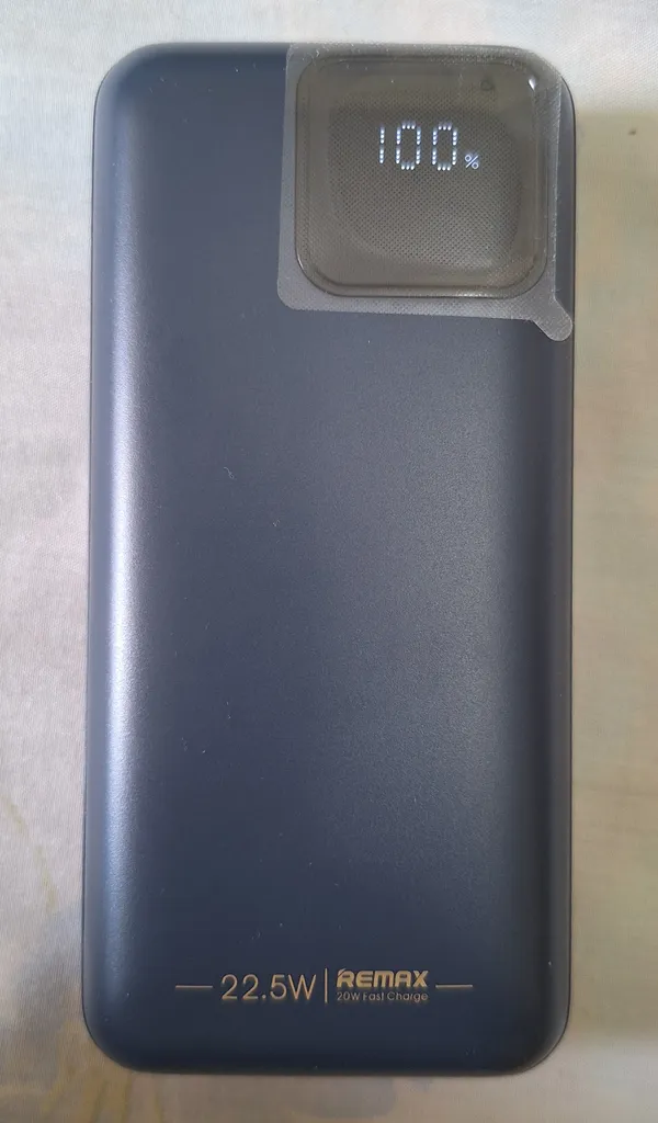 پاوربانک ریمکس مدل Fast Charge 513 ظرفیت 20000 میلی آمپر ساعت