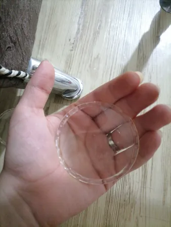 پد زیر پایه مبل مدل 100 بسته 8 عددی