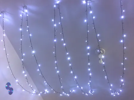 ریسه ال ای دی روژ کد  به طول 25 متر