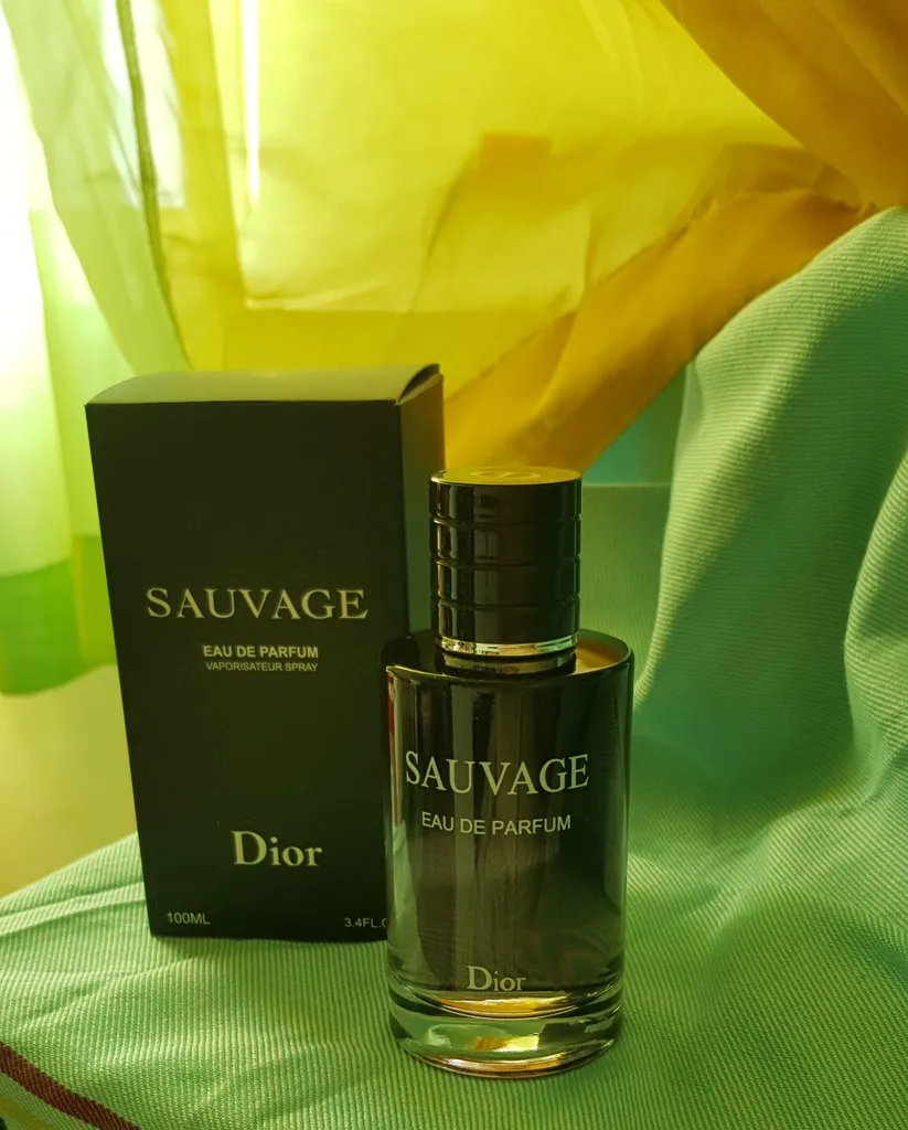 ادوپرفیوم مردانه هارلینگن مدل ساواج دیور با رایحه خنک حجم 100میلی لیتر