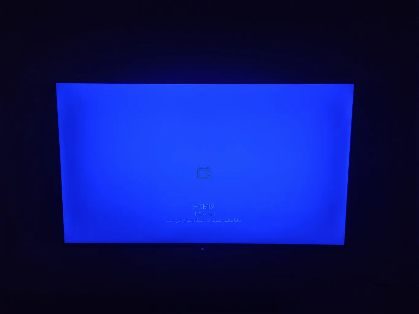 تلویزیون 43 اینچ ال ای دی هوشمند ایستکول مدل LED43FS2