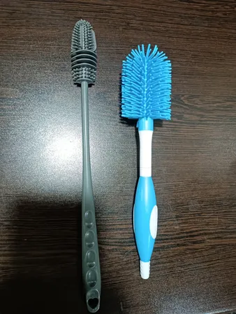 برس شیشه شوی مدل سیلیکونی 360 درجه