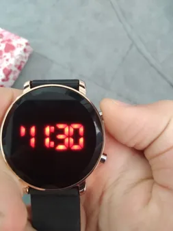 ساعت مچی دیجیتال بچگانه مدل M1