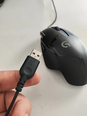 ماوس مخصوص بازی لاجیتک مدل G402 Hyperion Fury