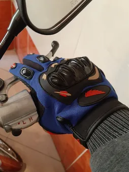 دستکش موتورسواری هوندا مدل 07