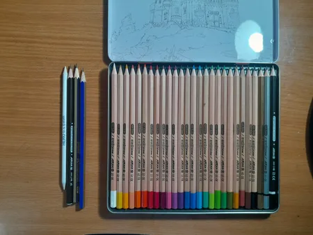 مداد رنگی 24+3 رنگ آریا مدل 3022