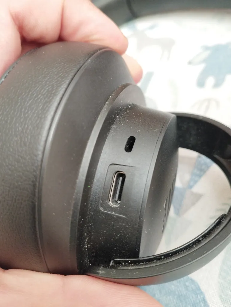 هدفون بلوتوثی جی بی ال مدل JBL Tune 720BT