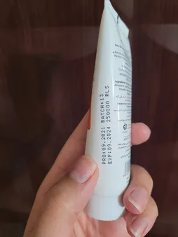 کرم ترک های عمیق پوستی دست و پا جی مدل میموزا حجم 75 میلی لیتر