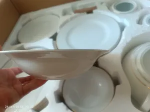 تجریه خرید سرویس غذاخوری 102 پارچه چینی زرین ایران سری ایتالیا اف مدل Zarin درجه یک