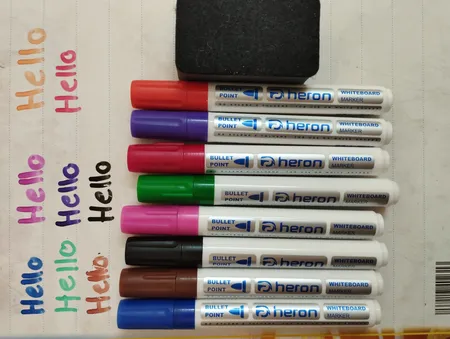 ماژیک وایت برد پلیکان مدل هرون به همراه تخته پاک کن بسته 8 عددی