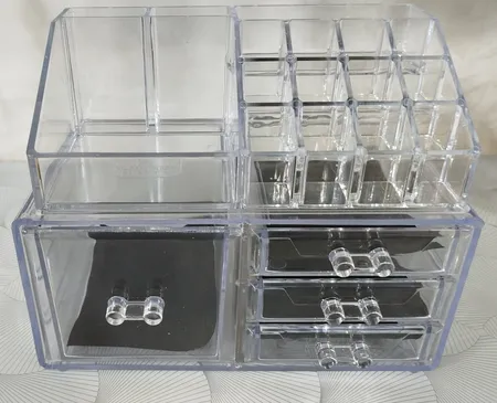 استند لوازم آرایشی مدل donya4