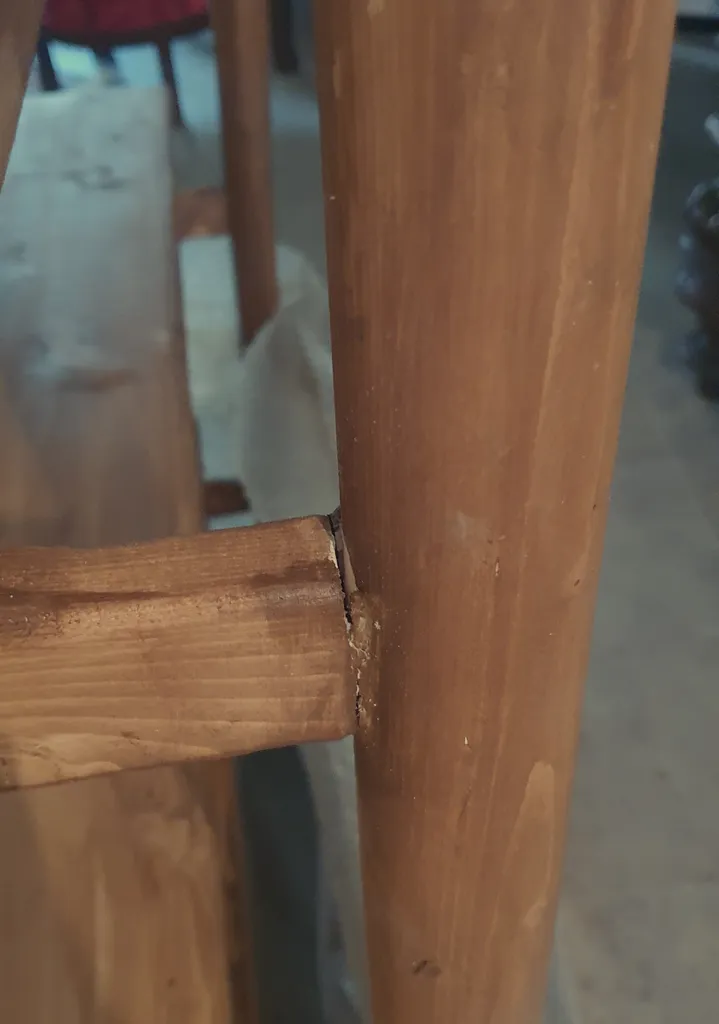 کتابخانه پیرو مدل شنین