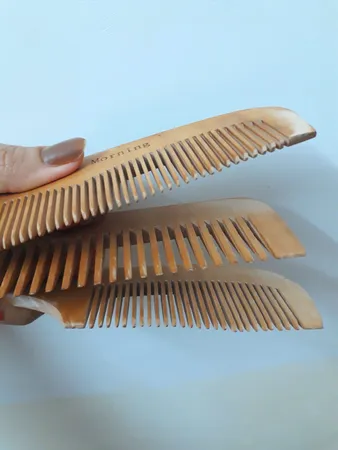 شانه مدل چوبی بسته سه عددی