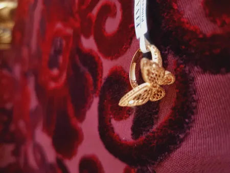 انگشتر طلا 18 عیار زنانه طلای مستجابی مدل پروانه سایز 56